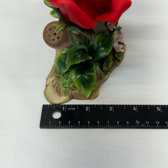 Classic Treasures Porcelain Collectable‎ Red Roses With Watering Can Ornament - Picture 8 of 16